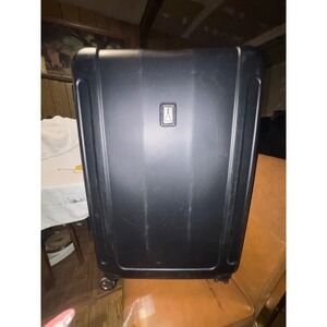 Travelpro Black Hardside Spinner Luggage Suitcase Rolling